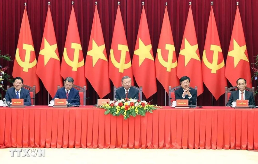 Tổng Bí thư Tô Lâm tiếp Trưởng đoàn chính đảng các nước dự Lễ kỷ niệm 80 năm Cách mạng Tháng Tám và Quốc khánh 2-9. Ảnh: TTXVN tongbithu.jpg