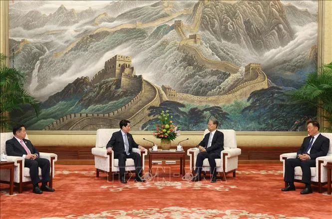 LUONGCUONG3.jpg