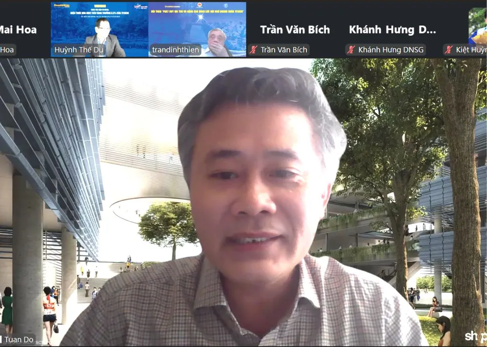 Ông Đỗ Thiên Anh Tuấn trình bày tại hội thảo trực tuyến Hình 2.png