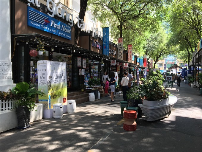The HCMC Book Street attracts also a huge number of visitors during the Tet holidays -Photo: SGGP