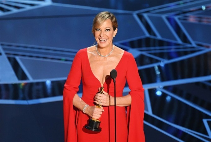 US actress Allison Janney wins the Oscar for Best Supporting Actress in "I, Tonya" during the 90th Annual Academy Awards. — AFP Photo