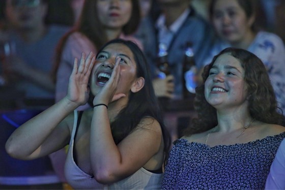 2018 World Cup's opening match stirs up Bui Vien Walking Street