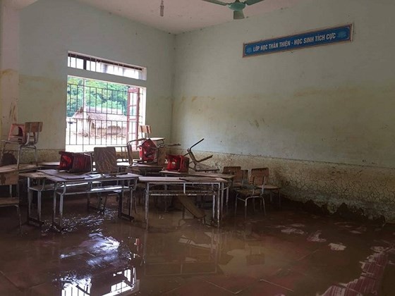 149 students in mountainous commune moved due to flash floods ảnh 2 149 students in mountainous commune moved due to flash floods ảnh 2