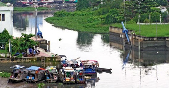 1,000 households to be moved out of Xuyen Tam canal project