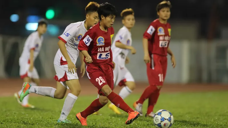 Hà Nội I có “cơn mưa” bàn thắng để giành chiến thắng chung cuộc 4-0. Ảnh: Dũng Phương