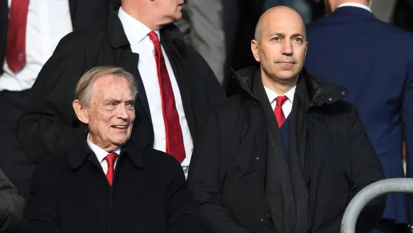 Ký rồi, làm gì? ảnh 1