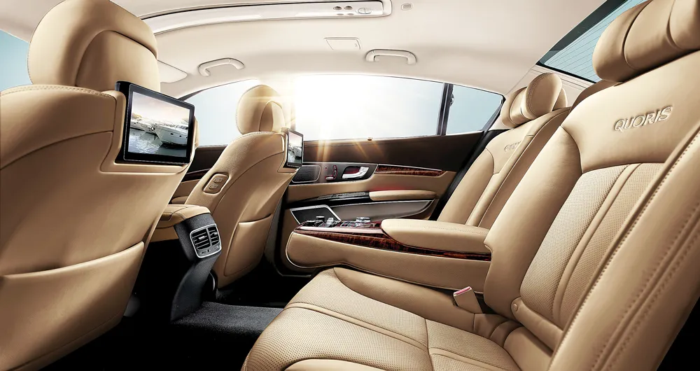 Quoris sedan sang trọng bậc nhất của thương hiệu Kia ảnh 1 Quoris sedan sang trọng bậc nhất của thương hiệu Kia ảnh 1