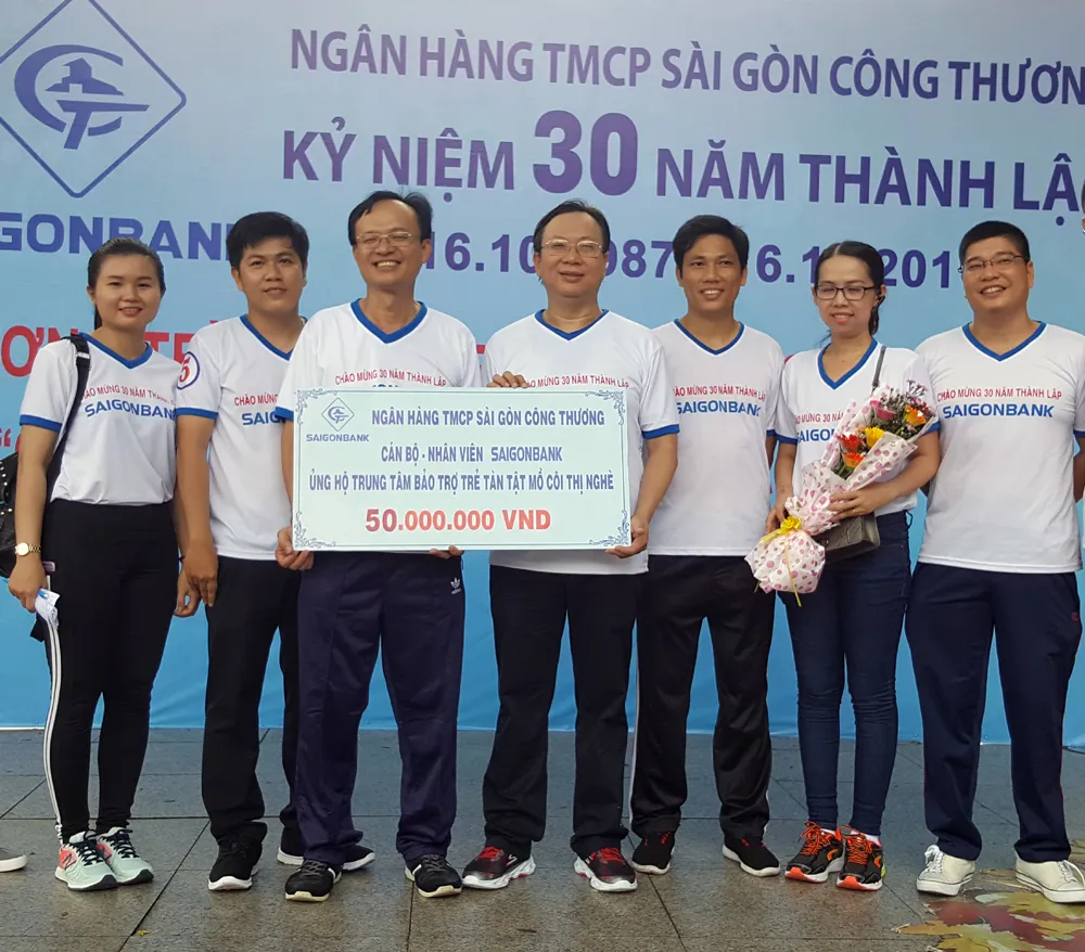 Saigonbank tổ chức đi bộ gây quỹ từ thiện ảnh 1 Saigonbank tổ chức đi bộ gây quỹ từ thiện ảnh 1