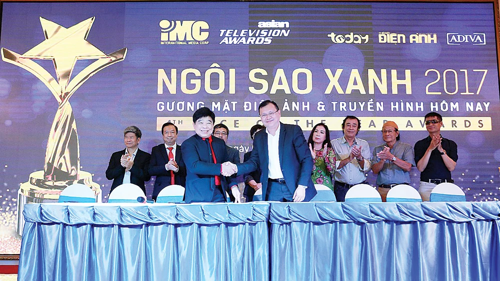 Dàn sao khoe sắc tại họp báo giải thưởng Ngôi Sao Xanh 2017