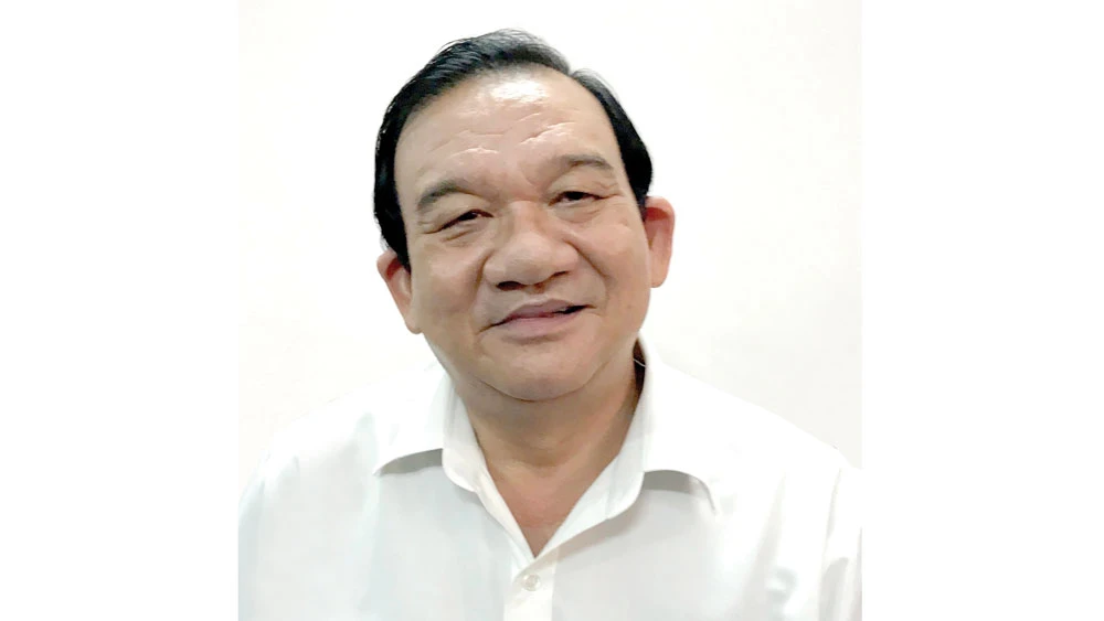 Ông Lê Minh Tấn