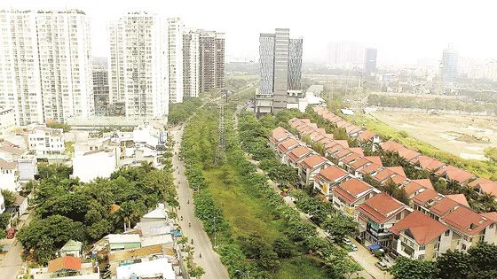 Một góc khu đô thị phía Đông của TPHCM. Ảnh minh họa: THÁI BẰNG