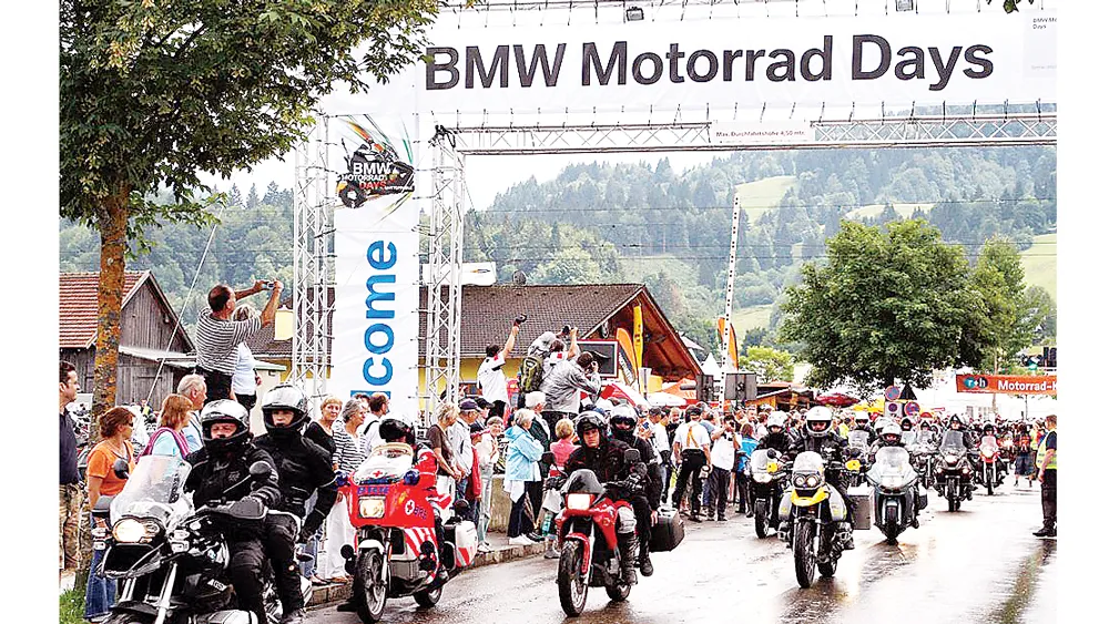 Thỏa đam mê cùng “BMW Motorrad Day 2018”