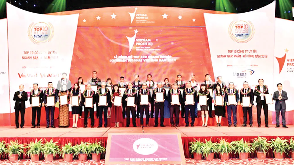 Hòa Bình đạt Top 500 doanh nghiệp lợi nhuận tốt nhất Việt Nam 2018