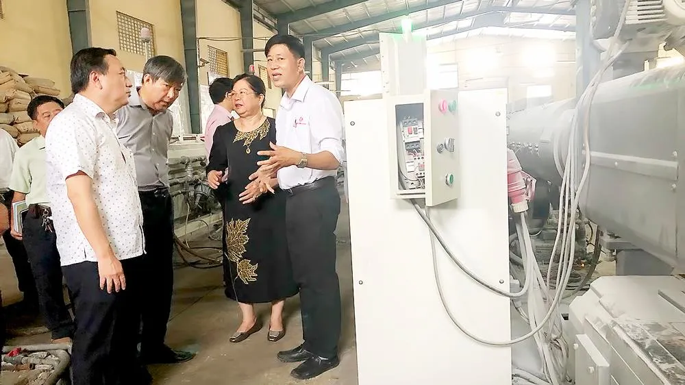 Đại diện Sở Công thương TPHCM trực tiếp đi nắm tình hình và tháo gỡ khó khăn cho doanh nghiệp