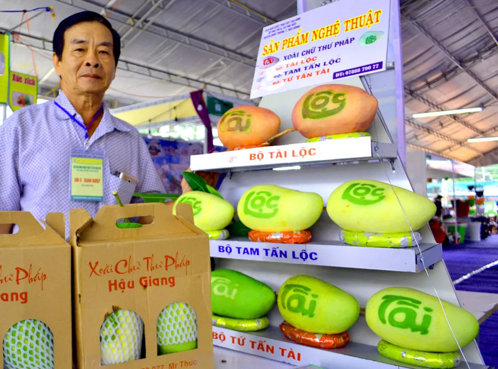 Hoa kiểng nhộn nhịp xuống phố ảnh 1