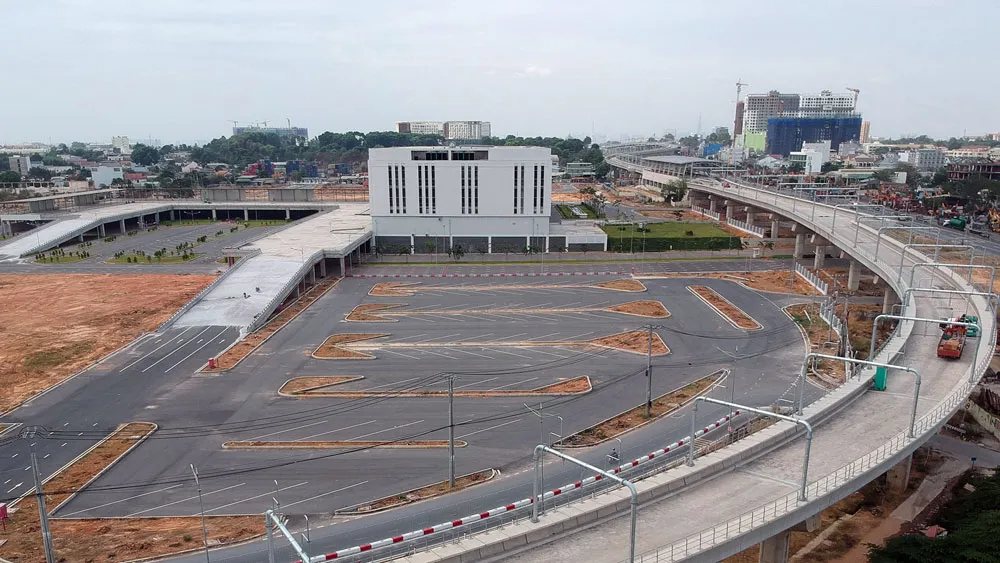 Bến xe Miền Đông mới đang xây dựng tại quận 9, TPHCM. Ảnh: CAO THĂNG