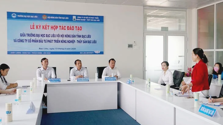 Việc ký kết hợp tác đào tạo của trường nhằm thực hiện hiệu quả mô hình liên kết “3 nhà”