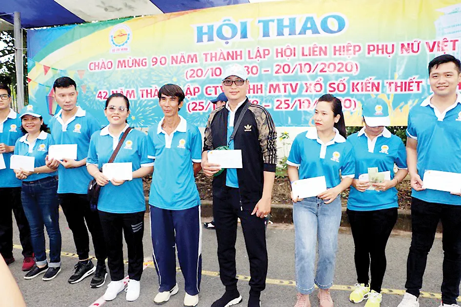 Hội thao chào mừng 90 năm Ngày thành lập Hội Liên hiệp phụ nữ Việt Nam và 42 năm Ngày thành lập Công ty XSKT thành phố Hồ Chí Minh ảnh 7