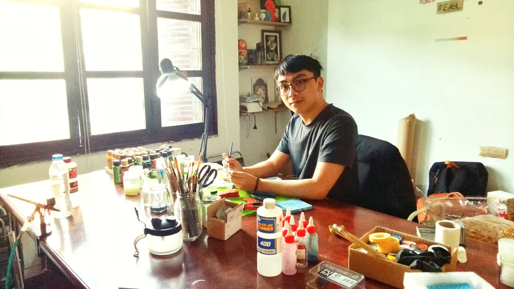 Họa sĩ trẻ Phan tiếp tục với những tác phẩm của mình