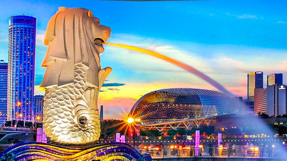 Merlion, sinh vật kết hợp biểu tượng của cá và sư tử, một biểu tượng của đất nước Singapore