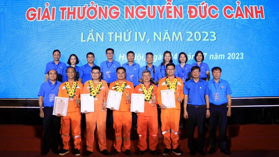 5 công nhân, kỹ sư điện lực được trao Giải thưởng Nguyễn Đức Cảnh năm 2023