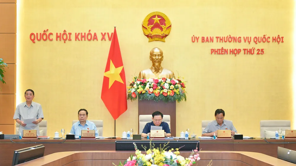 Phiên họp thứ 25, Ủy ban Thường vụ Quốc hội Phiên họp thứ 25, Ủy ban Thường vụ Quốc hội