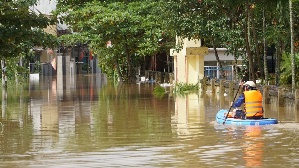 Ngập lụt ở miền Trung DSC02397.JPG