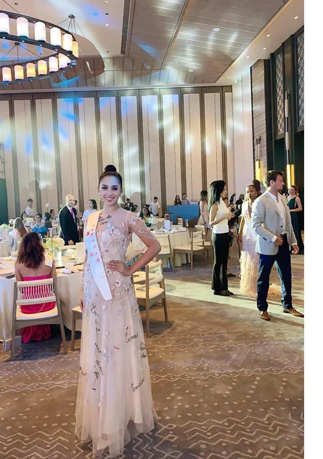 Lọt top 5 dự án Nhân ái, hoa hậu Tiểu Vy rộng đường vào top 30 Miss World ảnh 3