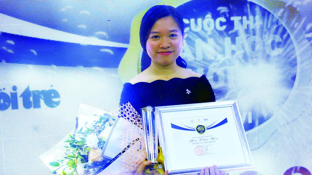 Tác giả Mai Thảo Yên nhận giải nhì tại cuộc thi Văn học tuổi 20 lần 6