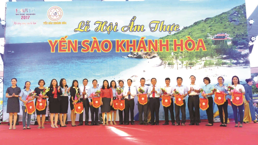 Yến sào Khánh Hòa đồng hành cùng Festival Biển Nha Trang - Khánh Hòa 2019