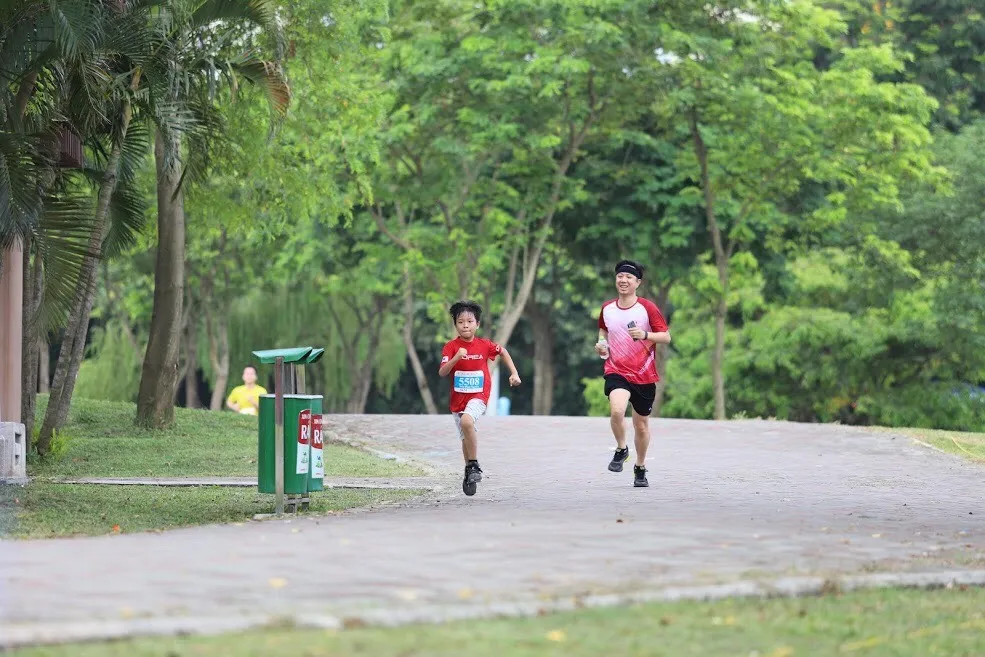 Hơn 200 người tham gia chạy bộ Agrirun - You can be 2019 CLB ảnh 2