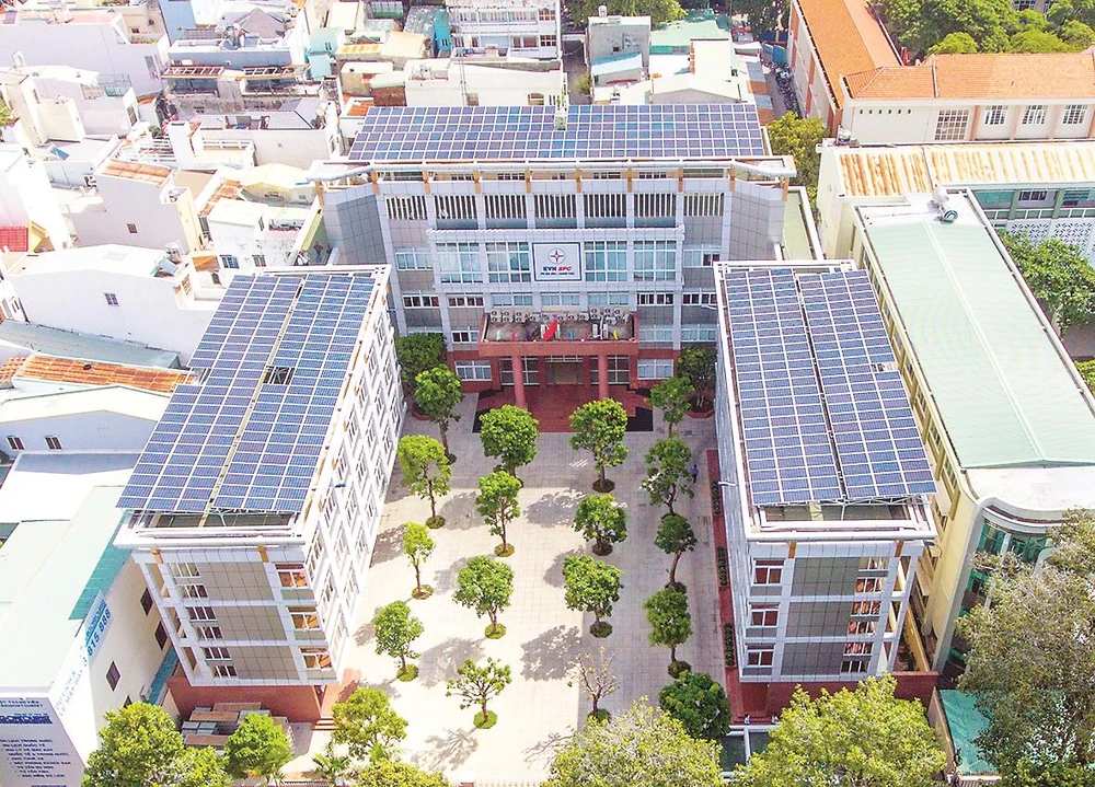 Năng lượng mặt trời áp mái tại trụ sở Cty Điện lực BR-VT
