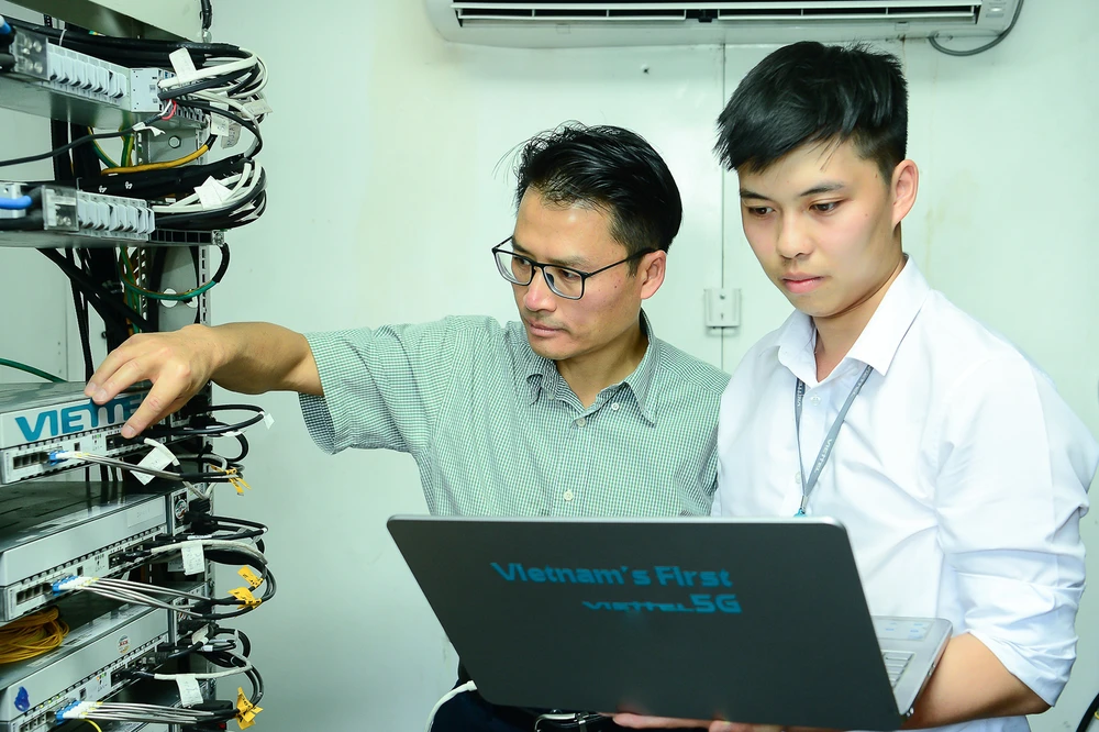Việt Nam sẵn sàng sản xuất thiết bị 5G ảnh 1 Việt Nam sẵn sàng sản xuất thiết bị 5G ảnh 1