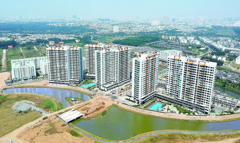 Thị trường bất động sản TPHCM: Thêm nguồn cung, hỗ trợ khách hàng ảnh 2 Thị trường bất động sản TPHCM: Thêm nguồn cung, hỗ trợ khách hàng ảnh 2