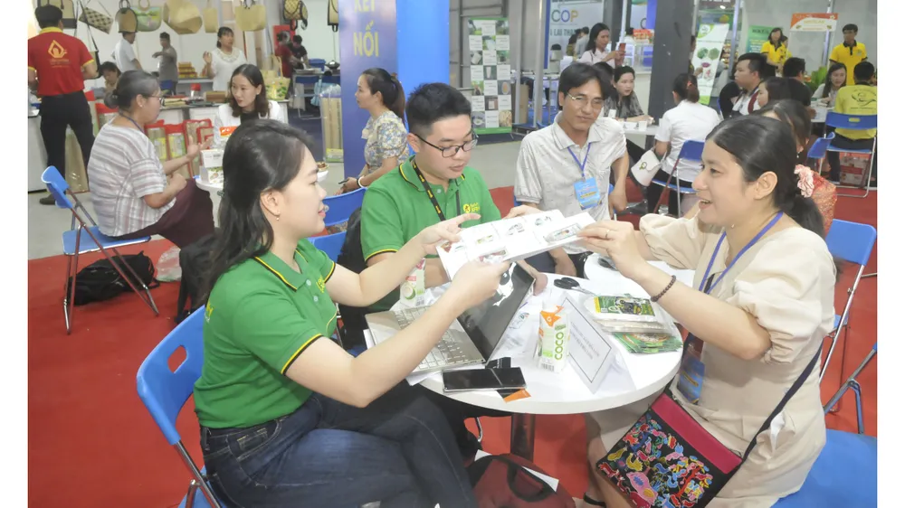 Gần 500 DN tham gia khuyến mãi kích cầu tiêu dùng năm 2020 ảnh 2 Gần 500 DN tham gia khuyến mãi kích cầu tiêu dùng năm 2020 ảnh 2