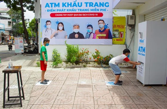 Sẻ chia mùa dịch với "ATM" khẩu trang