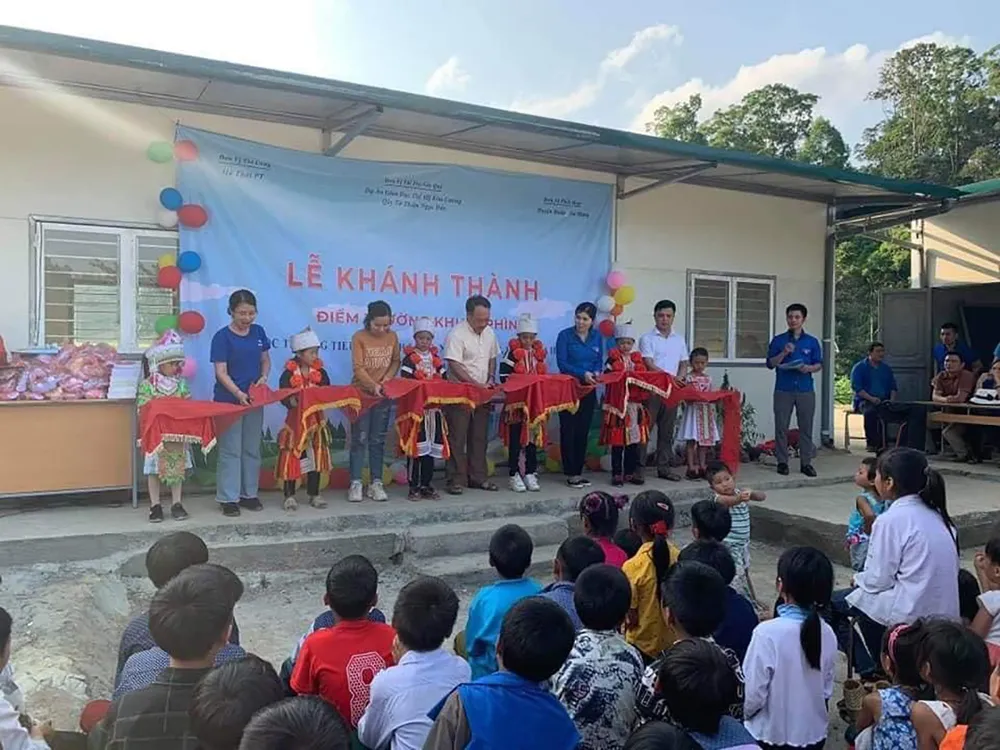Mang yêu thương đến những vùng xa ảnh 1 Mang yêu thương đến những vùng xa ảnh 1