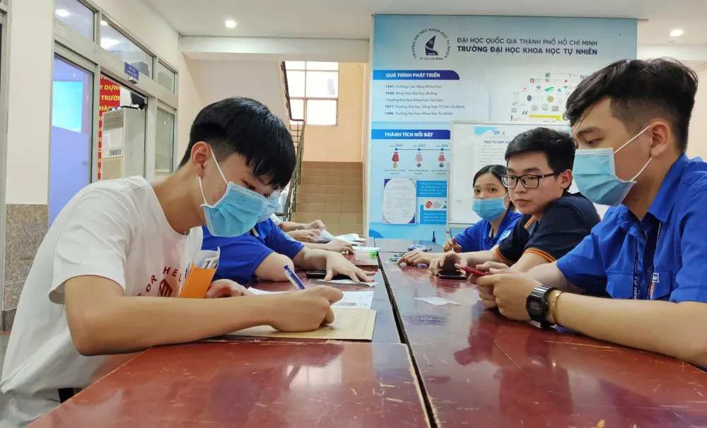 Tuyển sinh ĐH-CĐ 2020: Nhiều cơ hội cho “cuộc đua” bổ sung ảnh 2 Tuyển sinh ĐH-CĐ 2020: Nhiều cơ hội cho “cuộc đua” bổ sung ảnh 2