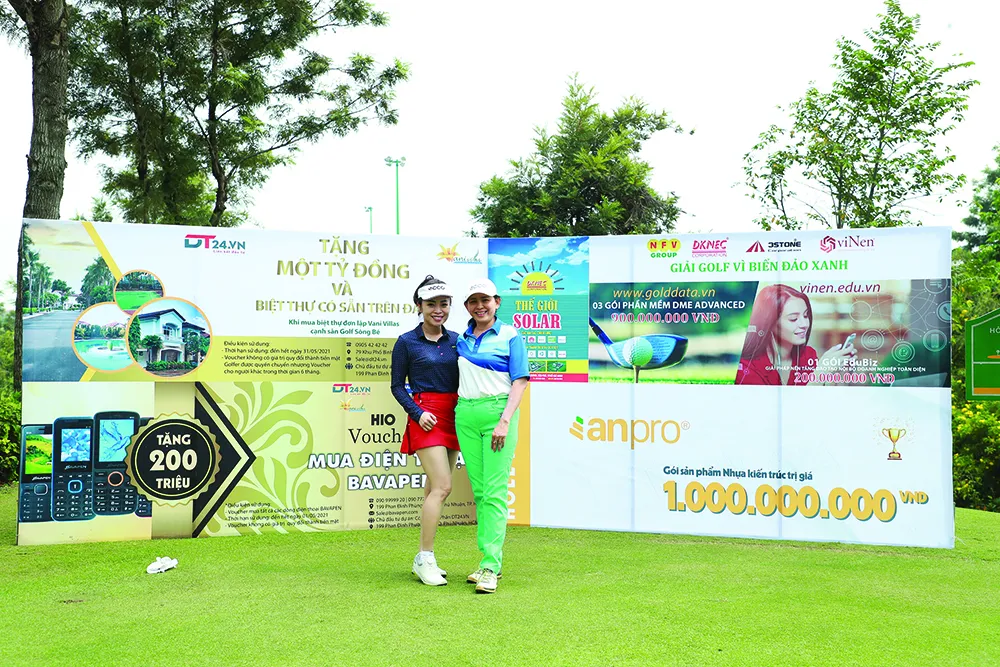 Giải golf từ thiện: Gần 300 triệu đồng ủng hộ chương trình “Vì Biển đảo Xanh Tổ quốc” ảnh 1 Giải golf từ thiện: Gần 300 triệu đồng ủng hộ chương trình “Vì Biển đảo Xanh Tổ quốc” ảnh 1