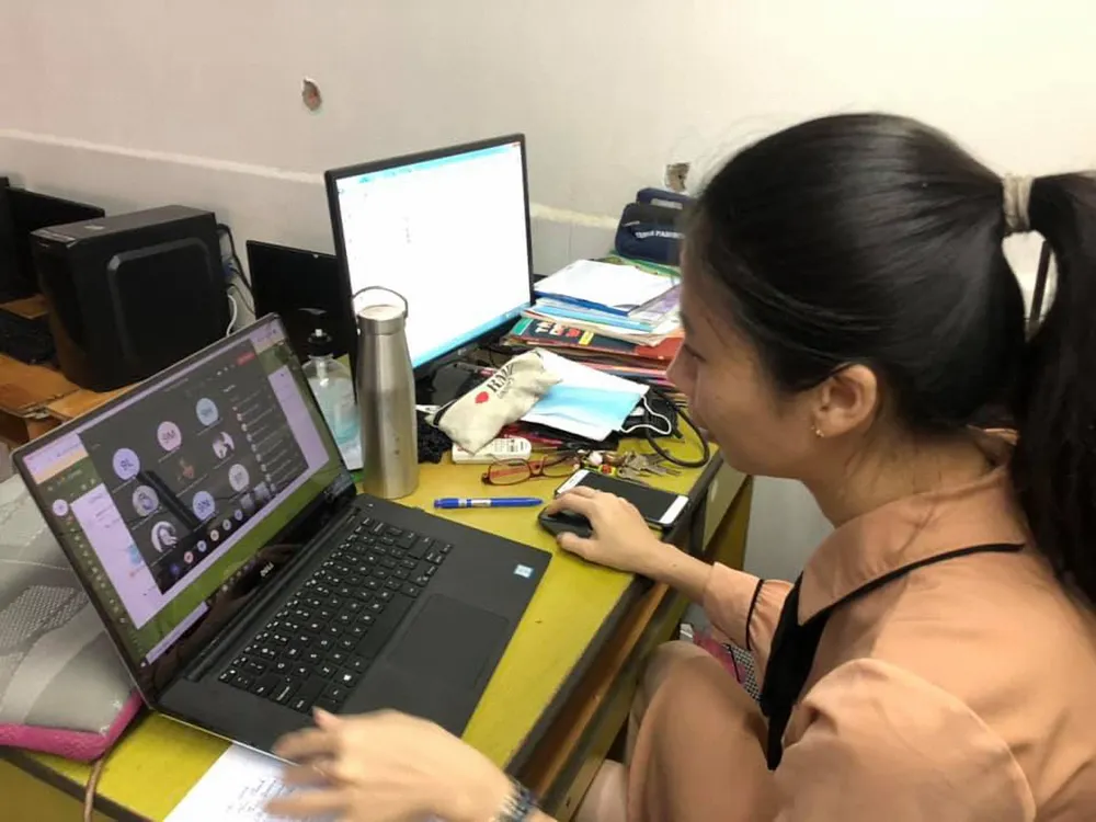 Dạy học online: Không tạo áp lực cho học sinh ảnh 1 Dạy học online: Không tạo áp lực cho học sinh ảnh 1
