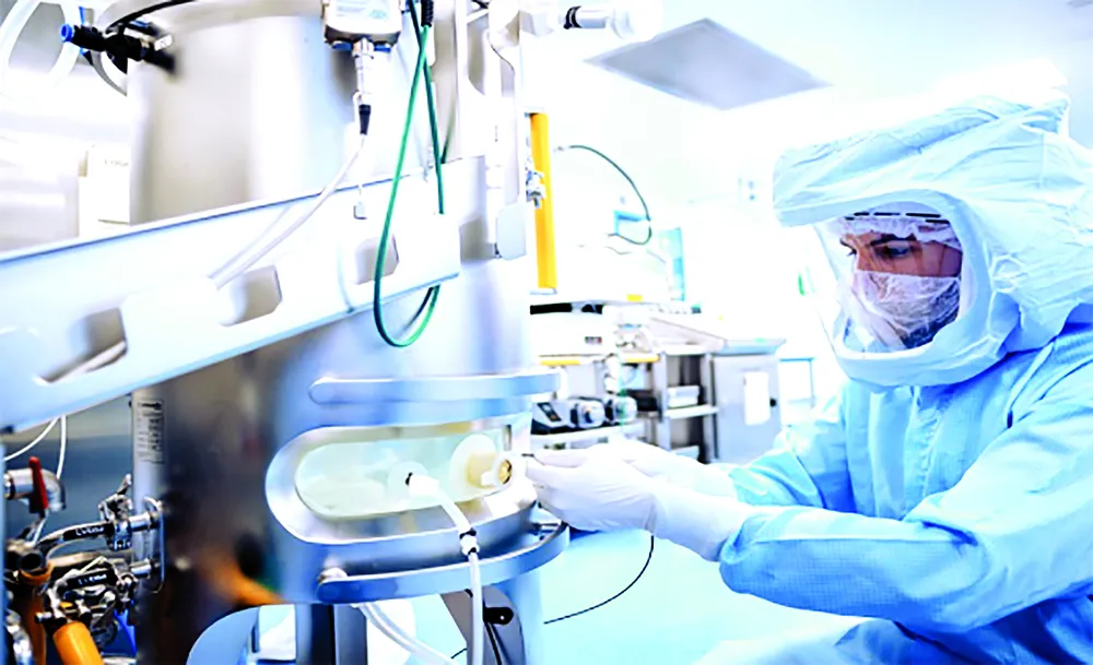 Mỹ, EU sẵn sàng chia sẻ bản quyền vaccine Covid-19 ảnh 1 Mỹ, EU sẵn sàng chia sẻ bản quyền vaccine Covid-19 ảnh 1