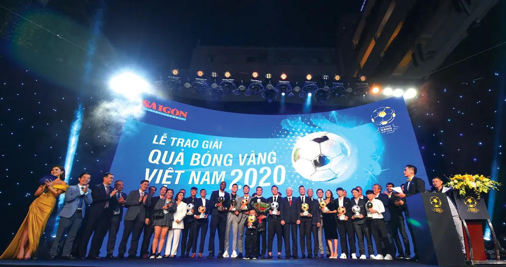 Hướng đến giải thưởng Quả bóng vàng Việt Nam năm 2021: Phải sống ảnh 1 Hướng đến giải thưởng Quả bóng vàng Việt Nam năm 2021: Phải sống ảnh 1