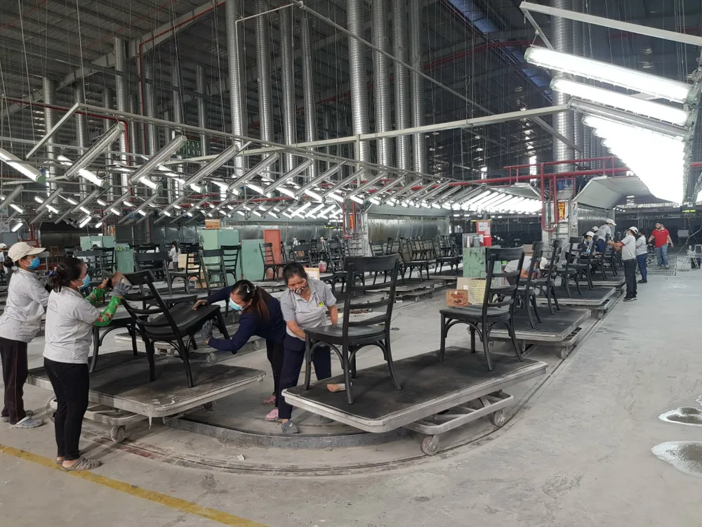 Bình Dương từng bước thích ứng với dịch Covid-19 ảnh 1 Bình Dương từng bước thích ứng với dịch Covid-19 ảnh 1