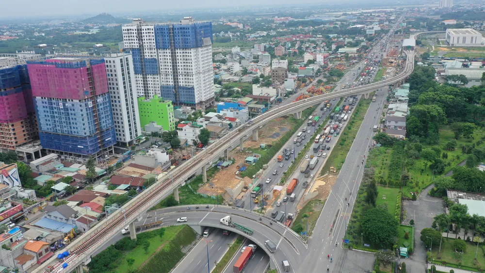 Phân cấp, phân quyền cho TPHCM: Chưa thật sự mạnh dạn ảnh 1 Phân cấp, phân quyền cho TPHCM: Chưa thật sự mạnh dạn ảnh 1