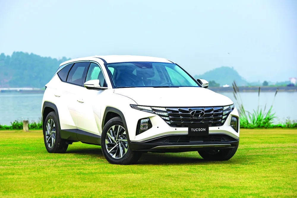 3 khách hàng lái thử xe Hyundai trúng cặp vé xem World Cup 2022 ảnh 2 3 khách hàng lái thử xe Hyundai trúng cặp vé xem World Cup 2022 ảnh 2