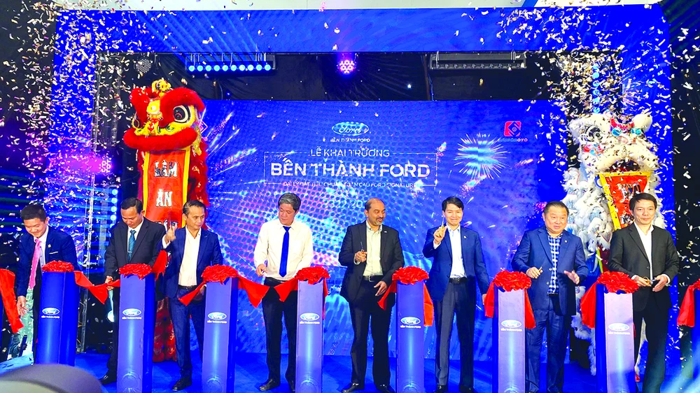 Bến Thành Ford: Đại lý đạt tiêu chuẩn toàn cầu Ford Signature