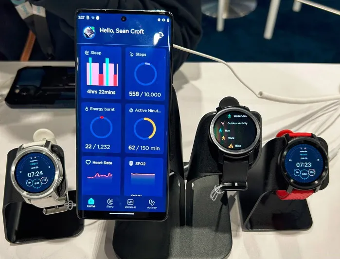 Đồng hồ thông minh hỗ trợ phát hiện té ngã dành cho người cao tuổi