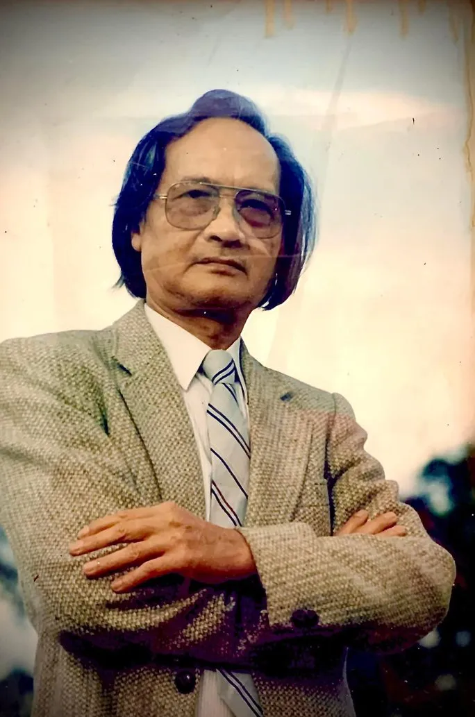 NSND Trần Tiến NSND Trần Tiến