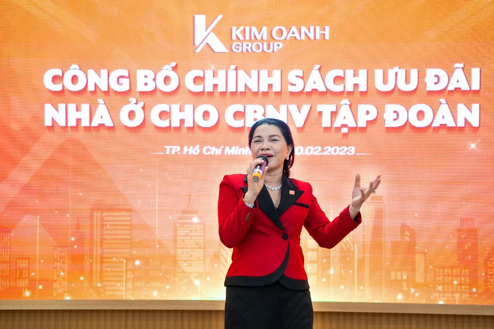Chủ tịch HĐQT kiêm TGĐ Kim Oanh Group công bố chính sách hỗ trợ nhà ở cho nhân viên Tập đoàn Chủ tịch HĐQT kiêm TGĐ Kim Oanh Group công bố chính sách hỗ trợ nhà ở cho nhân viên Tập đoàn