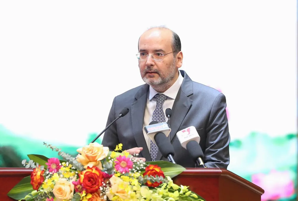 Đại sứ Haldun Tekneci phát biểu tại buổi lễ. Ảnh: QUANG PHÚC